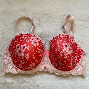 Victoria’s Secret dream angels lined demi bra